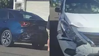 Vehículo particular y taxi protagonizan choque sobre la carretera federal