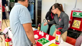 Foro en Ciudad del Carmen alerta sobre impacto psicosocial en trabajadores petroleros
