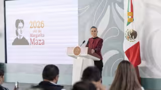 Presidenta Claudia Sheinbaum reporta fuerte caída del flujo migratorio en la frontera con Estados Unidos