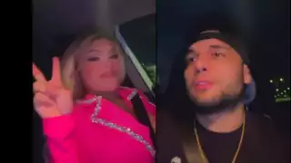 Wendy y Marlon rumbo a casa de él. Foto: Especial