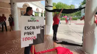 De no llegarse a un acuerdo, esta parálisis laboral, traería como consecuencia que esté en riesgo el inicio del próximo ciclo escolar de verano