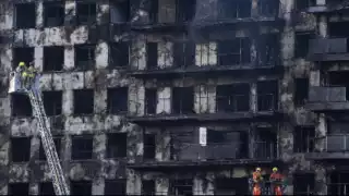 Por incendio en Valencia, se suspenden dos partidos de futbol en solidaridad con las víctimas