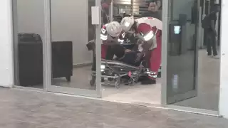 El hombre fue atendido por personal de la Cruz Roja