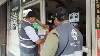 Suspenden tres comercios en Mérida por graves fallas de Protección Civil