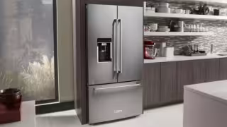 El hombre se llevó a vender el refrigerador de su madre para comprar drogas