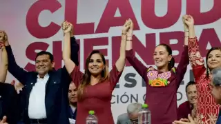 Mara Lezama, gobernadora de Quintana Roo, con Claudia Sheinbaum