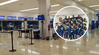 Los niños viajan para un torneo nacional de futbol en Tamaulipas