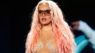 Trece personas fueron detenidas en el primer concierto de Karol G en CDMX