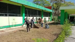 El secretario de Salud confirmó que las denuncias sí están hechas por el actual rector