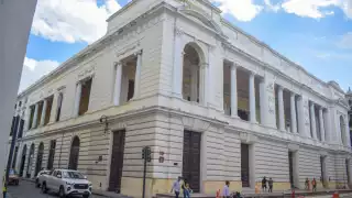 Sobre la fecha de reinauguración, indicó que sería durante el verano que comprende del 20 de junio al 22 de septiembre