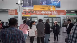 Aeropuertos de Guadalajara y Puerto Vallarta reanudan operaciones tras violencia en Jalisco: así operan hoy