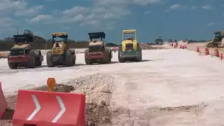 El Presidente López Obrador llegó vía aérea a la conocida “Sabana del Descanso”