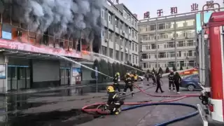 Un incendio en el internado Yingcai de la aldea de Yanshanpu en China, provocó la uerte de 13 menores