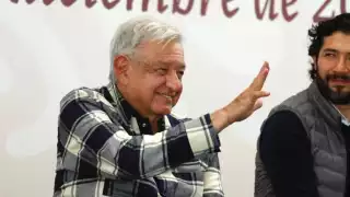 En Ixtlahuaca, Estado de México el Presidente López Obrador reconoció la labor de los ingenieros militares y los trabajadores de la construcción