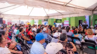 Conoce cómo registrarte para obtener sillas de ruedas, lentes y auxiliares auditivos gratis a través del DIF Yucatán