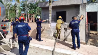 Los padres dieron permiso a los uniformados para ingresar a la casa y sacarlo