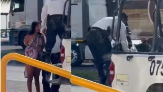 Detienen a mujer por causar disturbios en el malecón de Champotón