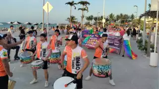 La marcha arrancó de la famosa Casa del Pastel en Progreso