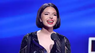 Ángela Aguilar no dejó nada a la imaginación con un conjunto apretadito