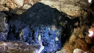 Sustancia negra que con el paso del tiempo se cristaliza