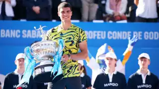 El joven de 20 años dará a conocer su baja de manera personal