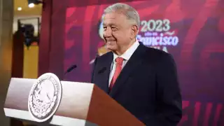 Andrés Manuel López Obrador encabeza este lunes 11 de diciembre, la conferencia mañanera desde Palacio Nacional
