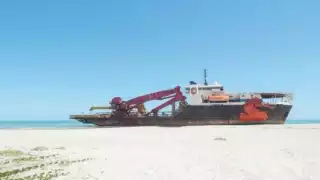 Zonas de playa en la ciudad o en la costa de la isla donde no es recomendable nadar, es donde estaba encallado el barco ‘Caballo de Trabajo