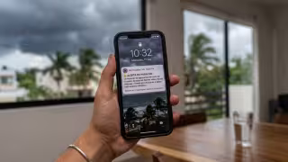 Alerta en celulares por huracanes en Yucatán: así funcionaría la notificación