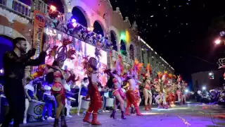Meridanos acudieron al palacio municipal para conocer el tema del carnaval en su próxima edición