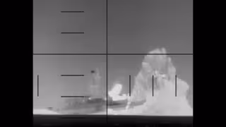 Estados Unidos hunde buque de guerra iraní con torpedo en el océano Índico en plena escalada del conflicto