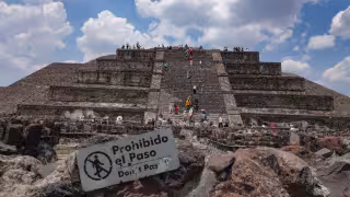Reabre Teotihuacán tras balacera con fuerte operativo: filas largas, baja afluencia y cierre en la Pirámide de la Luna