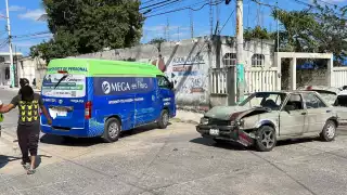 Paramédicos del Sector Salud asistieron al lesionado