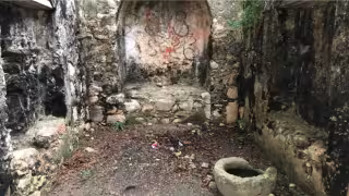 Capilla de la Virgen de la Concepción en Tabí, Sotuta, en ruinas