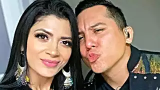 Cuando Edwin Luna anunció su compromiso y boda con Kimberly Flores varios usuarios atacaron a la modelo por haber sido la tercera en discordia. Foto: Especial