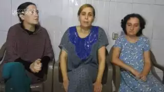 Tres mujeres secuestradas por Hamás le piden al primer ministro israelí, Benjamin Netanyahu, que negocio con el grupo terrorista la liberación de los presos