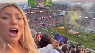 Amanda Vance evita mirar el medio tiempo de Bad Bunny en el Super Bowl LX y mira el show de Donald Trump en streaming