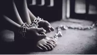 Las mujeres y los niños sufren de mayor violencia a manos de los tratantes