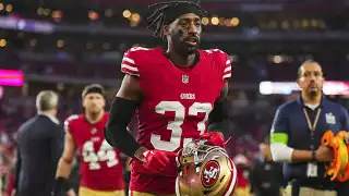 Ryan acumuló 861 tackleadas y 21 intercepciones

