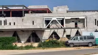 Los albañiles fueron atendidos por paramédicos tras desmayarse