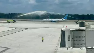 La saturación en la Terminal Aérea durante la temporada refleja la necesidad urgente de ampliaciones