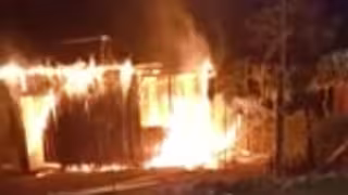 Por una discusión familiar, hombre incendia su hogar en Escárcega