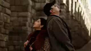 Pepe Aguilar reacciona a los comentarios que afirman que Ángela usa esponjas y hace playback