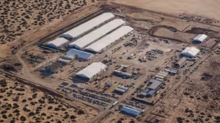 Muere migrante nicaragüense en centro de detención de EU y reaviva denuncias por abusos en Camp Montana