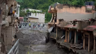 Nepal mantiene búsqueda de casi 4 mil 900 desaparecidos tras riada; nuevos rescates mantienen esperanza