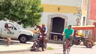 Habitantes señalan que los motociclistas ponen en riesgo la seguridad de sus mascotas