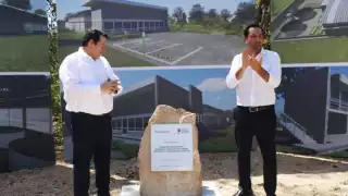 El Gobernador del Estado aseguro que en manos de los maristas e investigadores las aportaciones serán de impacto a la sociedad.