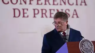 Jens Pedro Lohmann Iturburu, director general de Birmex, detalló cómo se podrá solicitar un medicamento a la megafarmacia de Huehuetoca