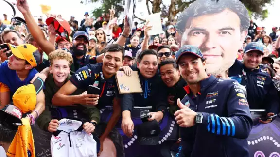 Checo Pérez habría de rebasar a Michael Schumacher en un rubro determinante de la F1 Checo Pérez habría de rebasar a Michael Schumacher en un rubro determinante de la F1