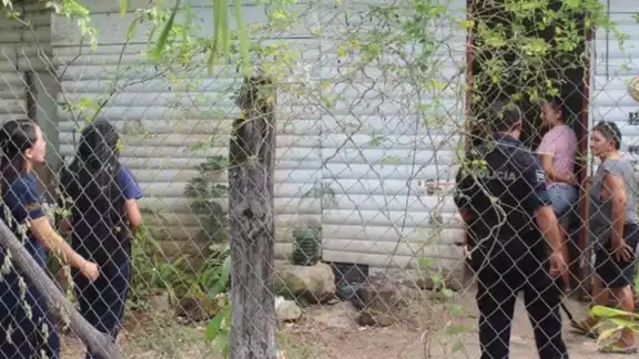 Preocupa a calderenses violencia infantil hacia adolescente de 15 años. Denuncia que la abuela paterna de la menor la explota sexualmente