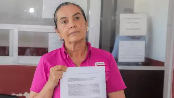 La madrugada del domingo recibió un atentado en su domicilio.
